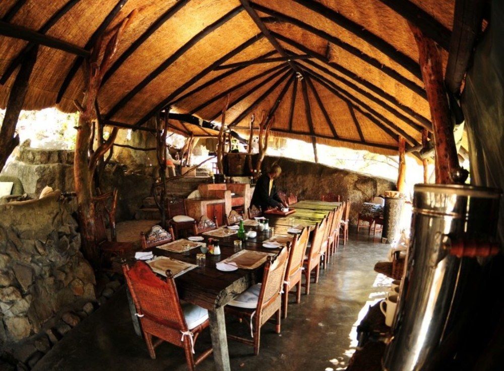 Amalinda Lodge Matopos ภายนอก รูปภาพ
